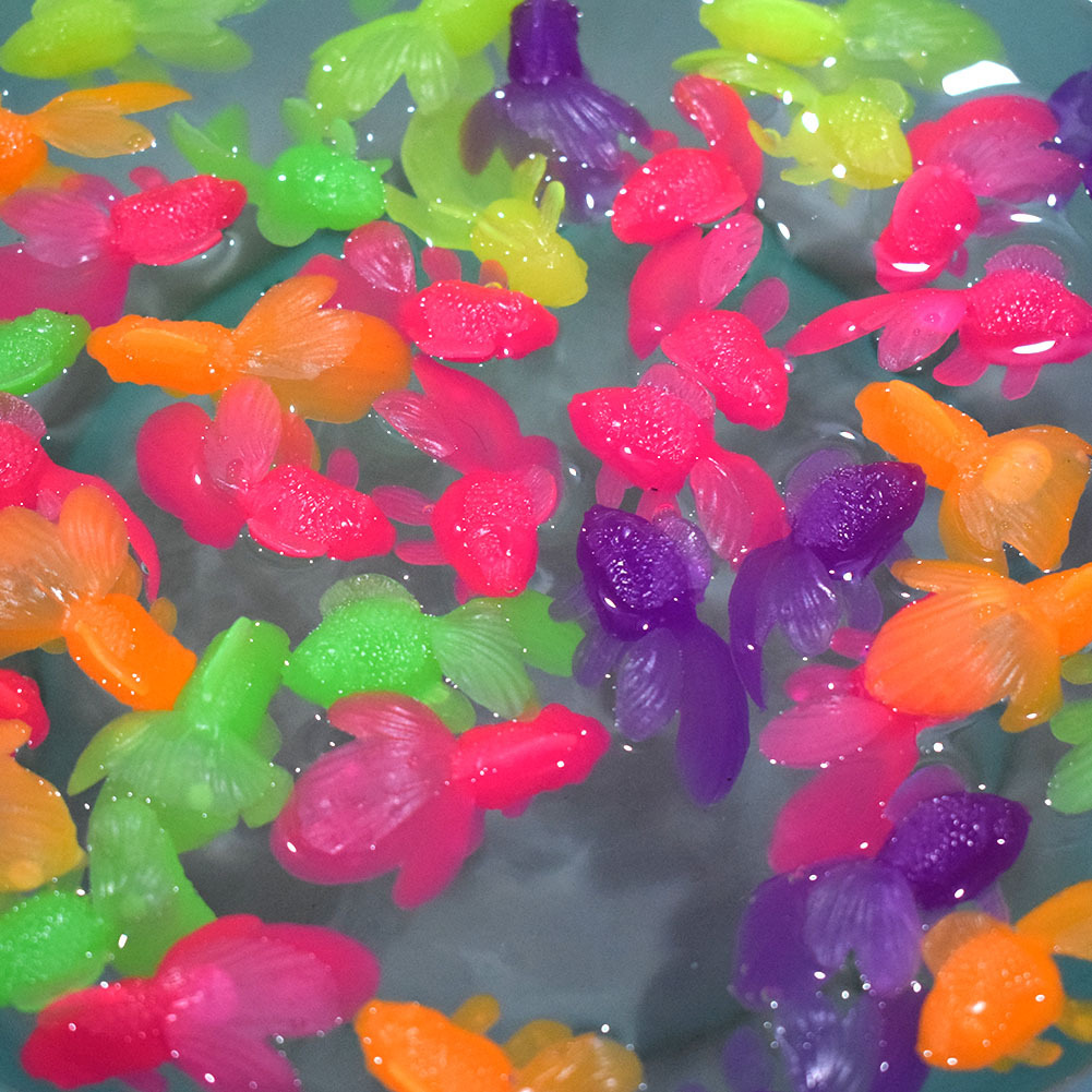 Tpr Plastic Colorful Eyeless Small Goldfish Model Floating Goldfish Toy Fishing Game Children's Water Play Toy
