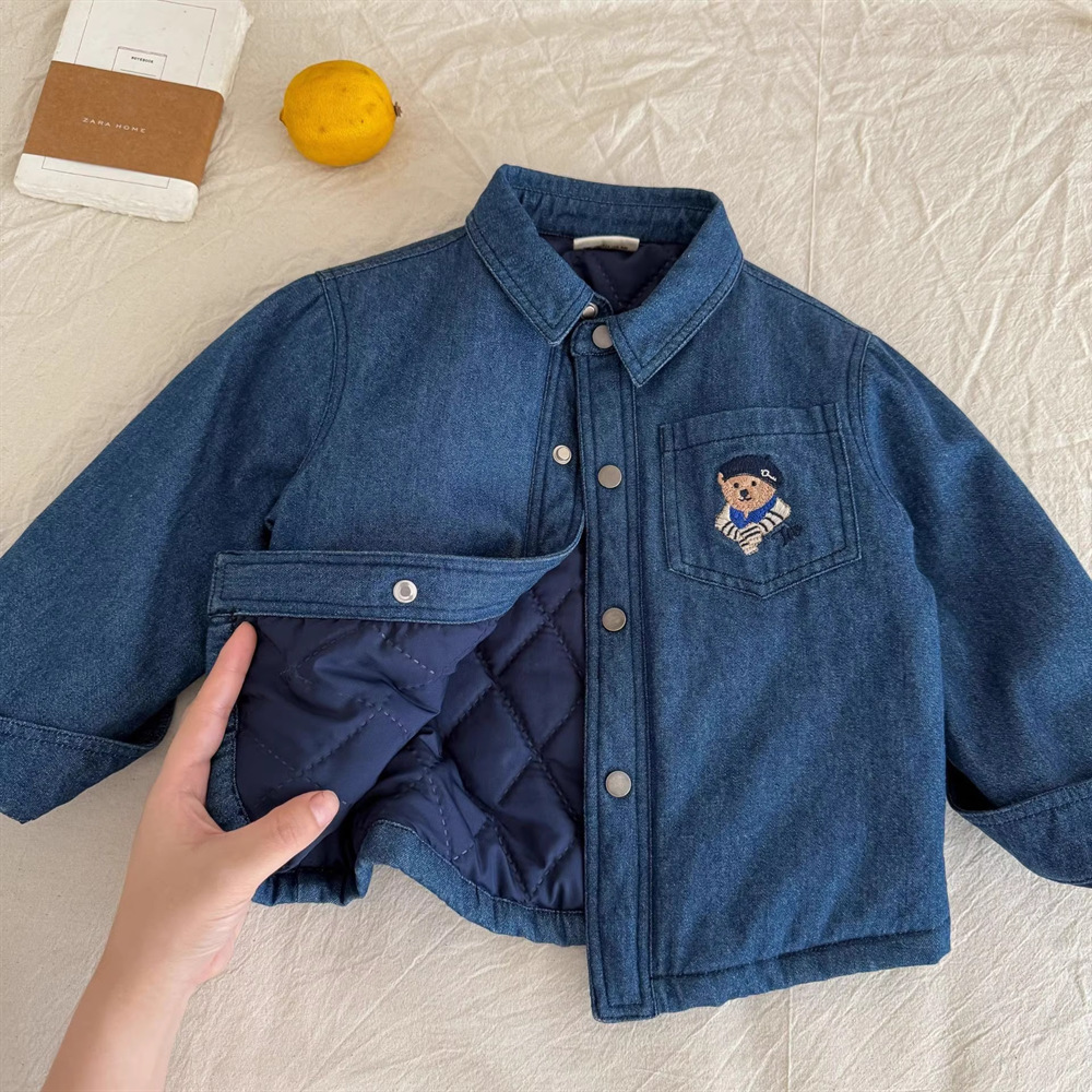 Camisas infantiles de invierno 2025, nuevos productos para niños y niñas, camisas de manga larga para niños coreanos, camisas de vaqueros para niños, algodón intercalado