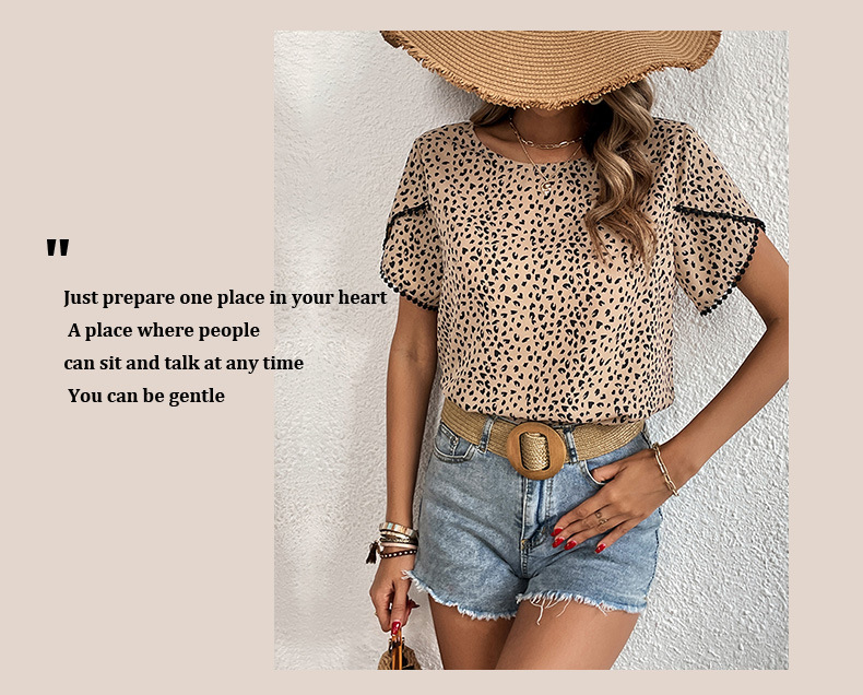 Leopard Print Design Short-sleeved Rround Neck Shirt_voghion.com