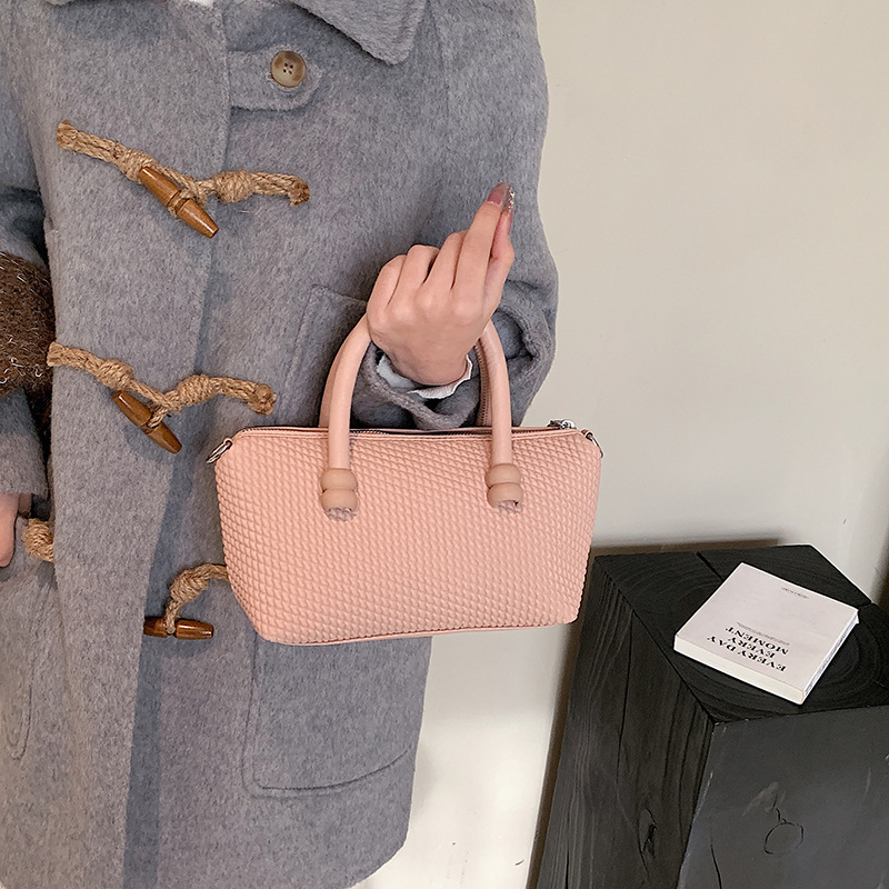 Bolso de moda coreana 2025 verano nuevo estilo bolso de hombro tejido bolso de mensajero retro casual mujer