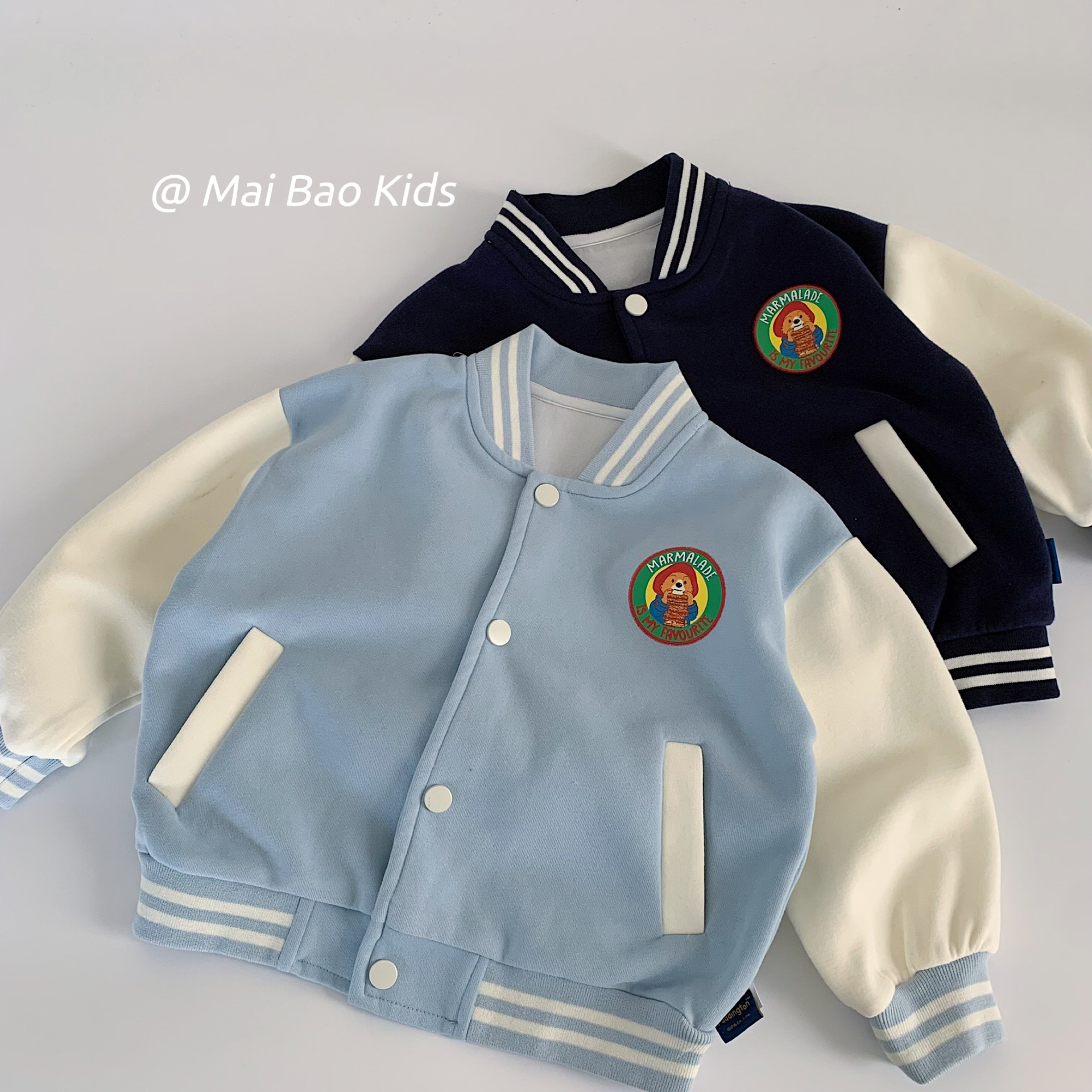 Mai Bao abrigos de otoño para niños 2025 nuevo estilo coreano para niños y niñas Paddington oso béisbol chaqueta del bebé