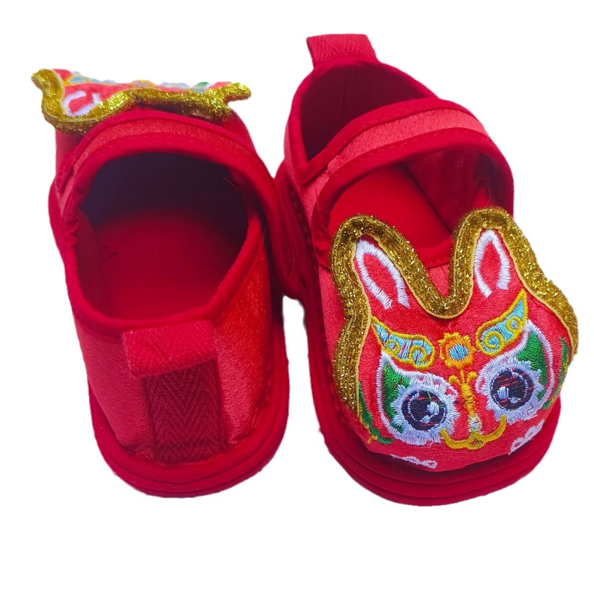 Shoes, with embroidery