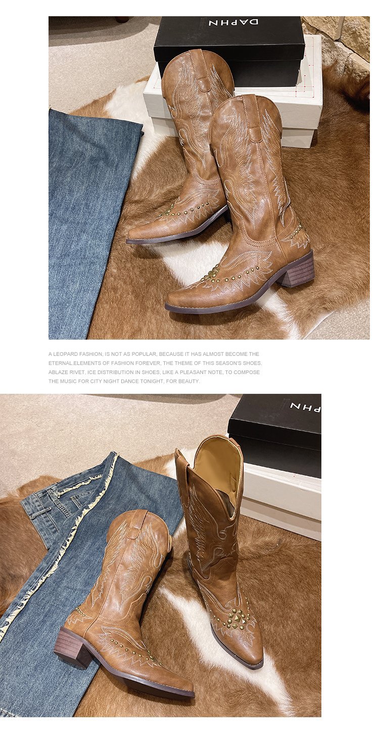 Bottes de cowboy western rétro cloutées Nouvelles bottes de chevalier brodées en V à talon épais pour femmes avec bottes mi-mollet pointues_voghion.com