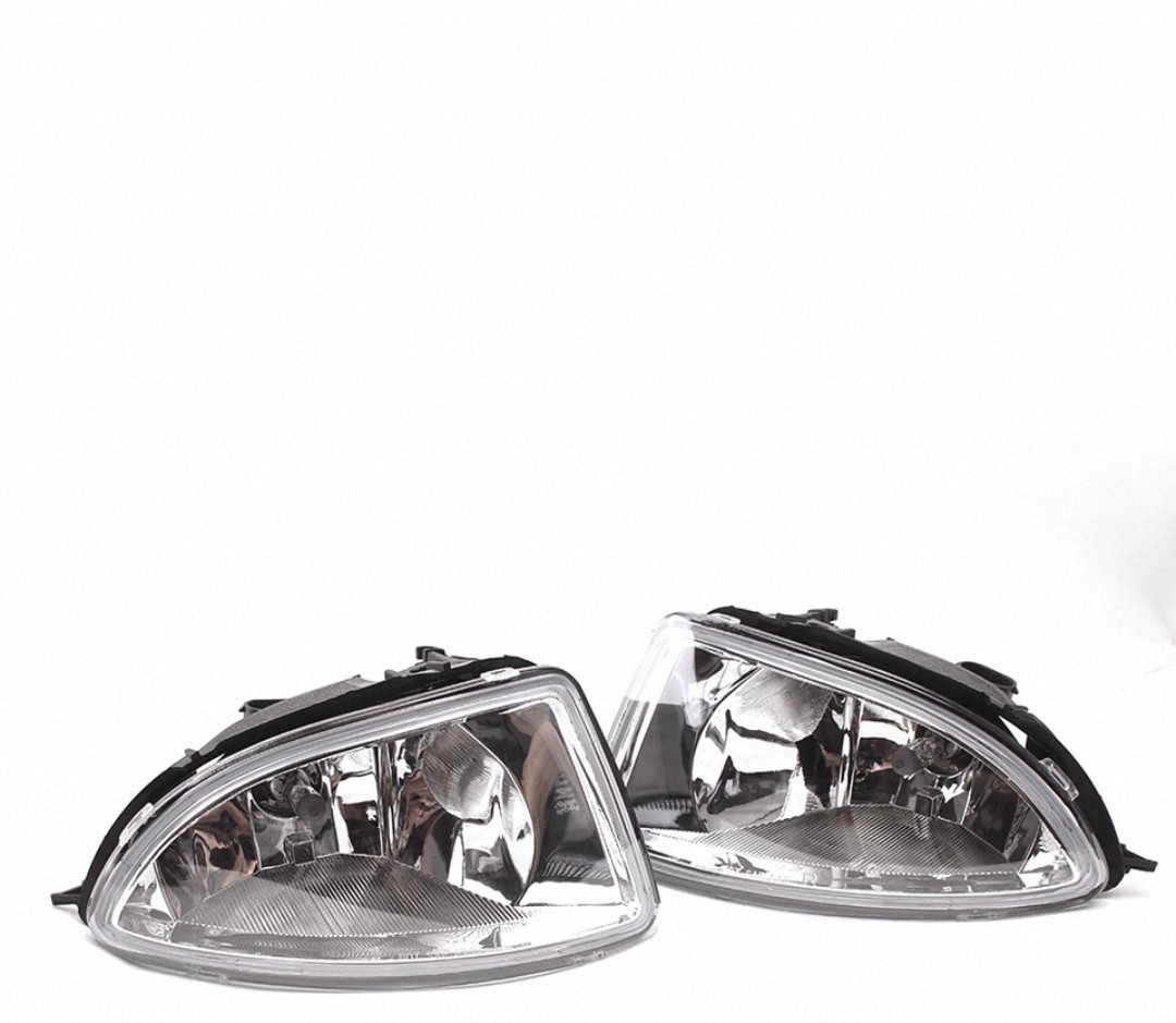 Car Front Bumper Lights Suitable for Toyota Civic Honda Civic 2/4Dr 04 05 Fog Lights Driving Lights