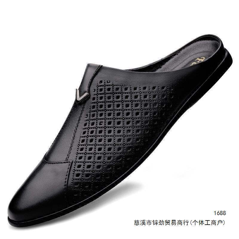 Soft leather slippers for men, 2026 summer new model, men's half-slippers for outdoor casual wear, slip-on sandals for trendy men Soft leather slippers for men, 2026 summer new model, men's half-slippers for outdoor casual wear, slip-on sandals for trendy men