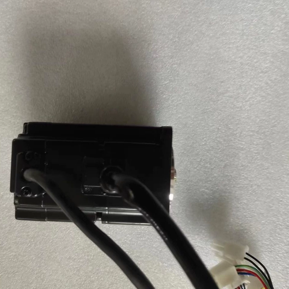 SGMAH-08A1A61D-OY/SGMGV-05DDA6H Серводвигатель Yaskawa приветствуется запрос