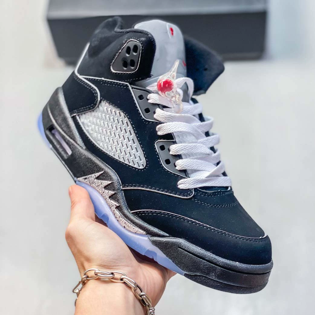 Баскетбольные кроссовки Air Jordan retro, ретрофлексирующий дизайн, размеры 36–46