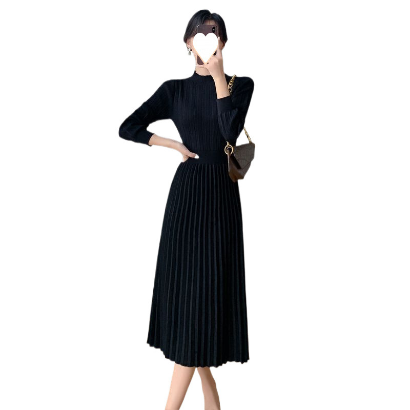 Knitted dress