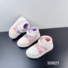 30821 Ůͯ�ɰ���Ь�¿��ͯС��ЬƤ��߰��Ьʱ��Ů��͸��Ь��