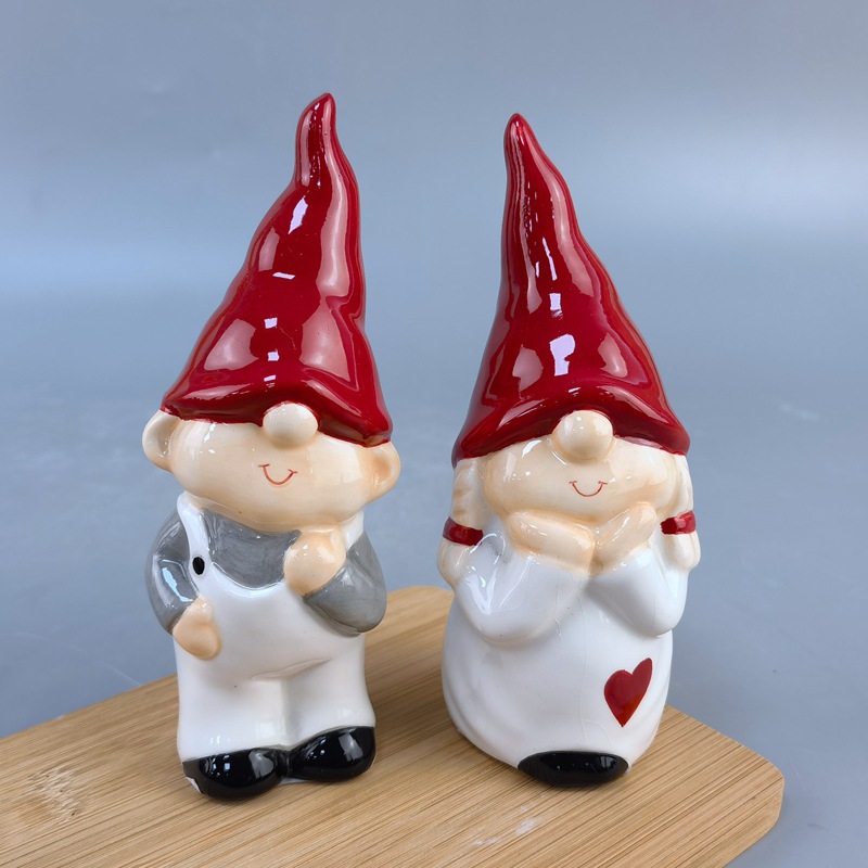 Artesanía de cerámica europea creativa Adornos de hadas Jardín navideño Personajes de duendes Adornos de dibujos animados pintados