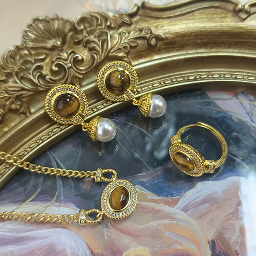  New Set Tiger Eye Earrings, High-End Court French Retro Necklace for Women, New Ring and Bracelet