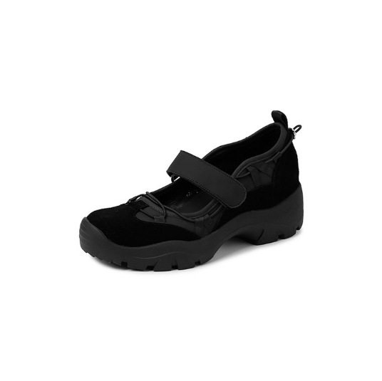 Black (increasing money inside)
