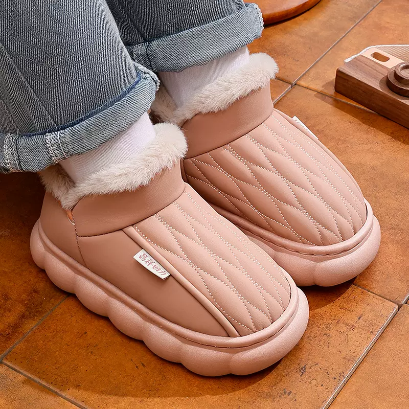 秋冬季新款踩屎感厚底防滑男女童室内家居亲子冬天加绒保暖棉鞋