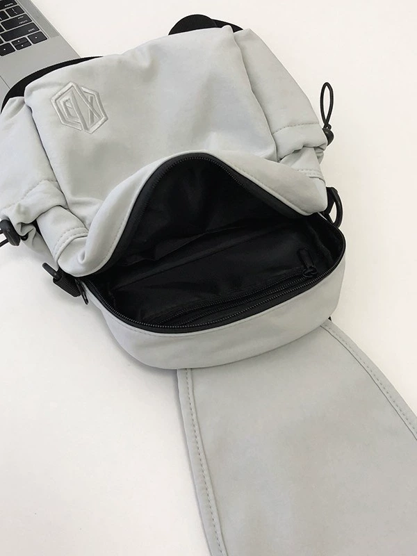 Small backpack, shoulder bag, travel bag for leisure, small bag, school bag, simple and elegant design