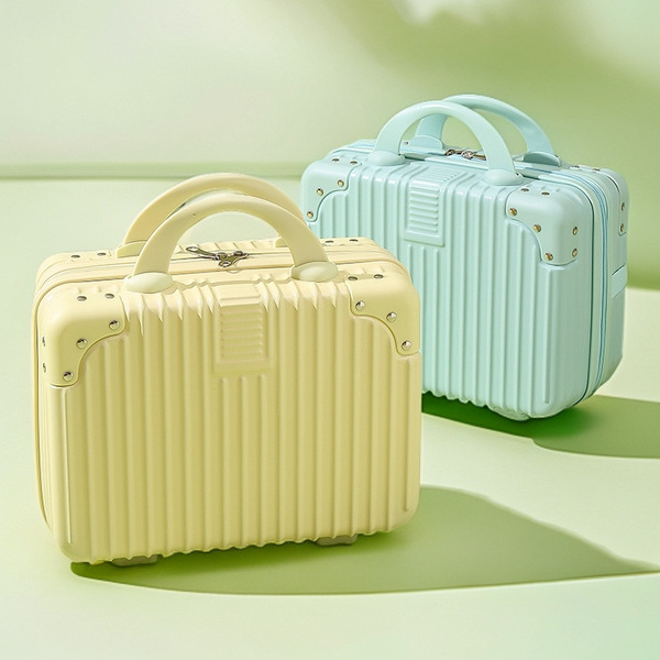 Handheld small suitcase