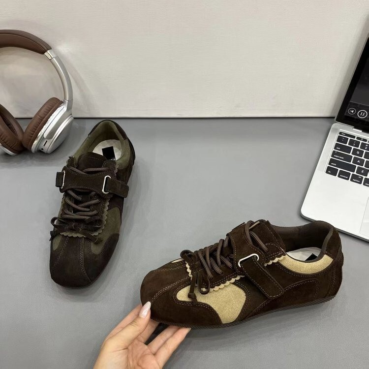 Soft leather version, 2026 autumn new collection, designer-style retro German training shoes, women's soft-soled, casual athletic shoes Soft leather version, 2026 autumn new collection, designer-style retro German training shoes, women's soft-soled, casual athletic shoes