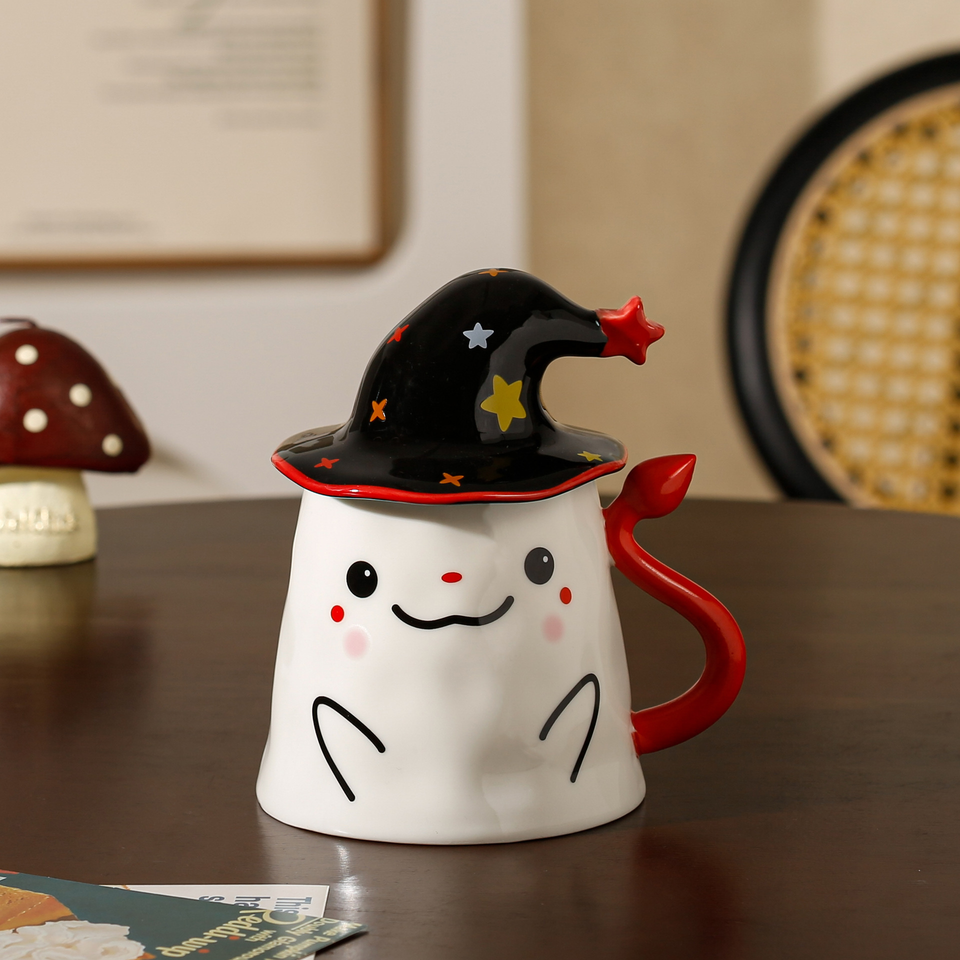 Extraño y extraño taza de cerámica fantasma lindo estilo creativo pareja de alto valor chica taza de vacaciones con tapa