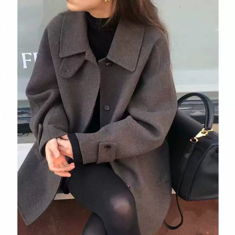 Retro Woolen Coat - French Style, Oversized Wool Jacket in Hidden Green or Brown, Size: Average code