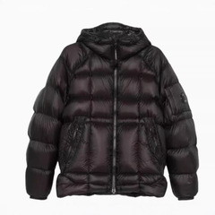 外国貿易の純色の縫い目の綿の服のジャケットの男女の同項のFW24は帽子の冬のファッションの百組の金をつないでいます。