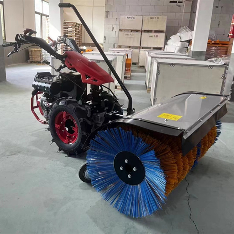 手扶式汽油扫雪机座驾式除雪机全齿轮抛雪机速度快效果好
