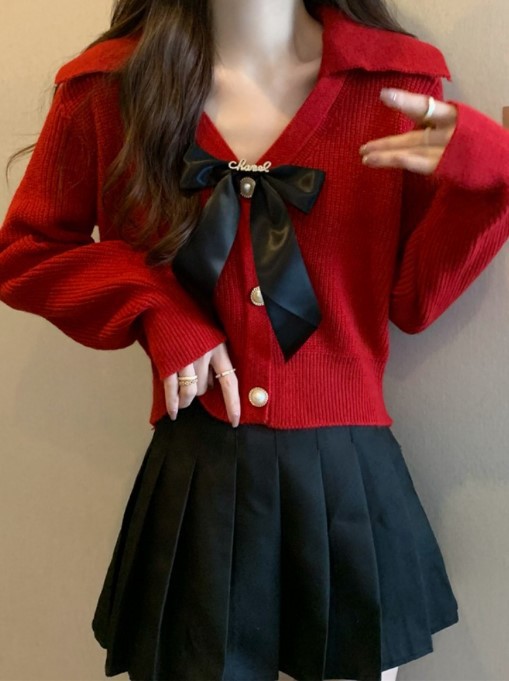 Japanese design retro red sweater with bow