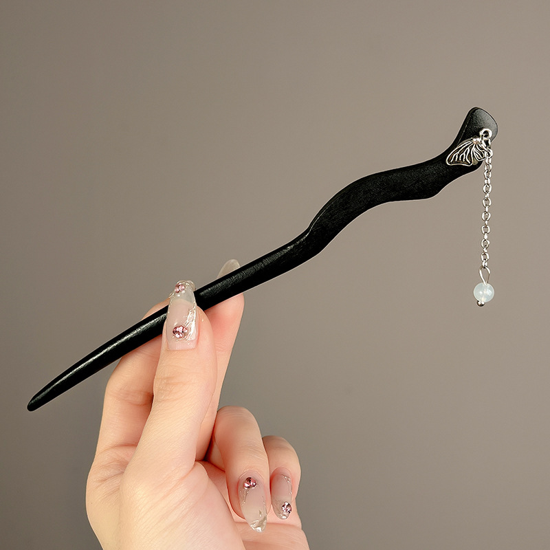 Pearl Butterfly Fringed Hairpin