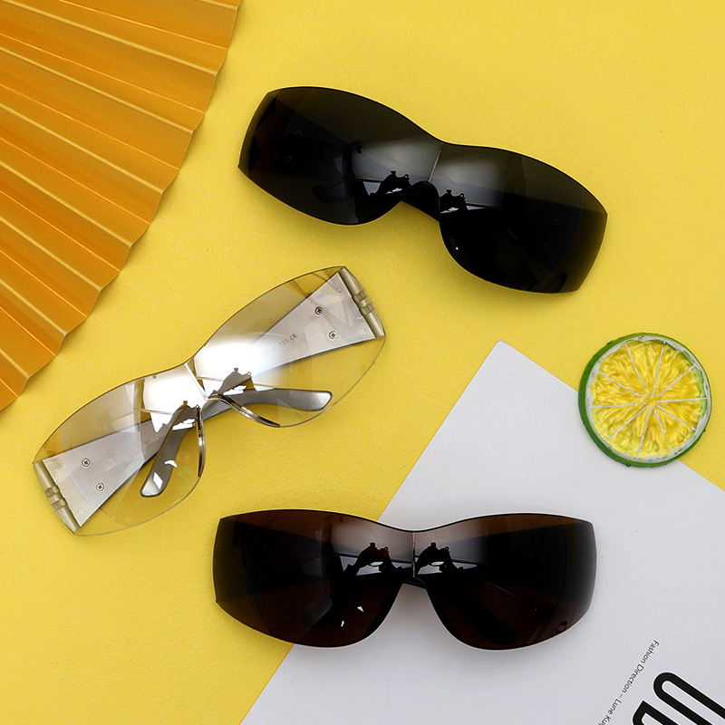 80g Weight Full Frame Glasses Structure Sunglasses Classification PC, UV400 Protection Lens Material Biker Glasses Style Casual, Outdoor, Sports Occasion Geometric, Solid Color Pattern Unisex Gender Vintage Style, Classic Style Style Grey Color Vintage Style Classic Style Geometric Solid Color PC UV400 Protection Biker Full Frame Women's Sunglasses 2