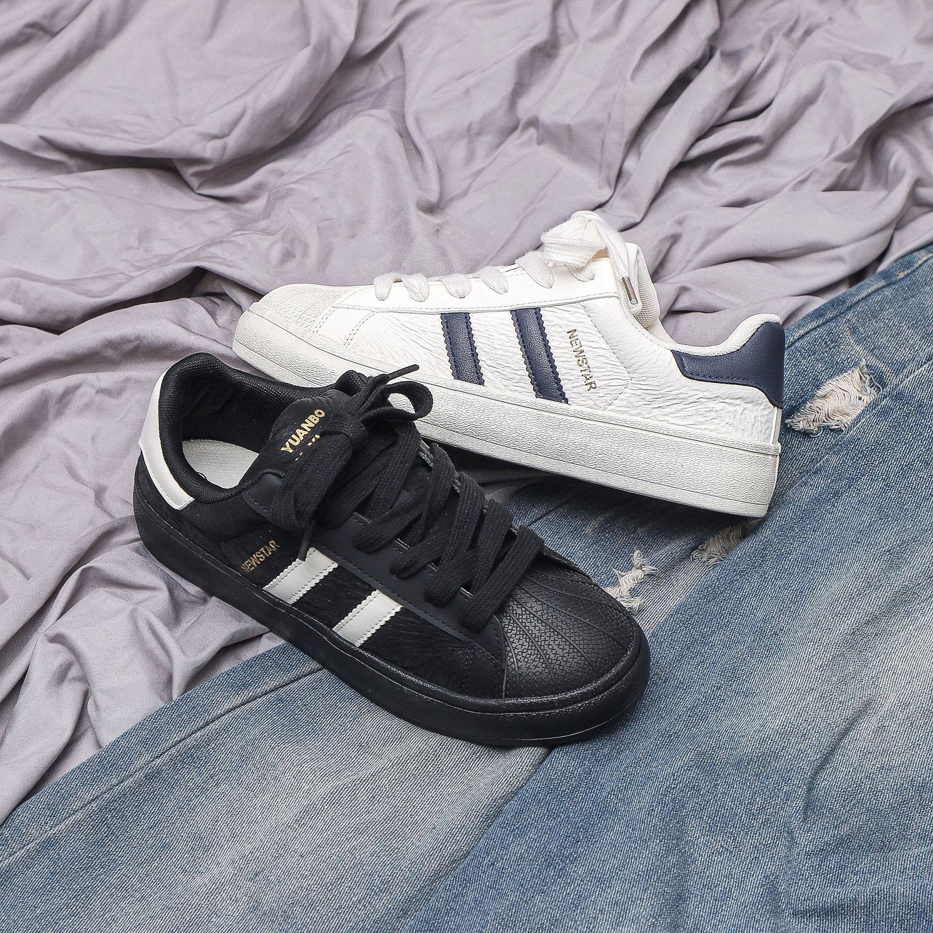 Zapatos de cabeza de concha de moda simple estilo académico zapatos blancos clásicos 2025 nuevos zapatos de hombre casuales versátiles zapatos de moda image 1