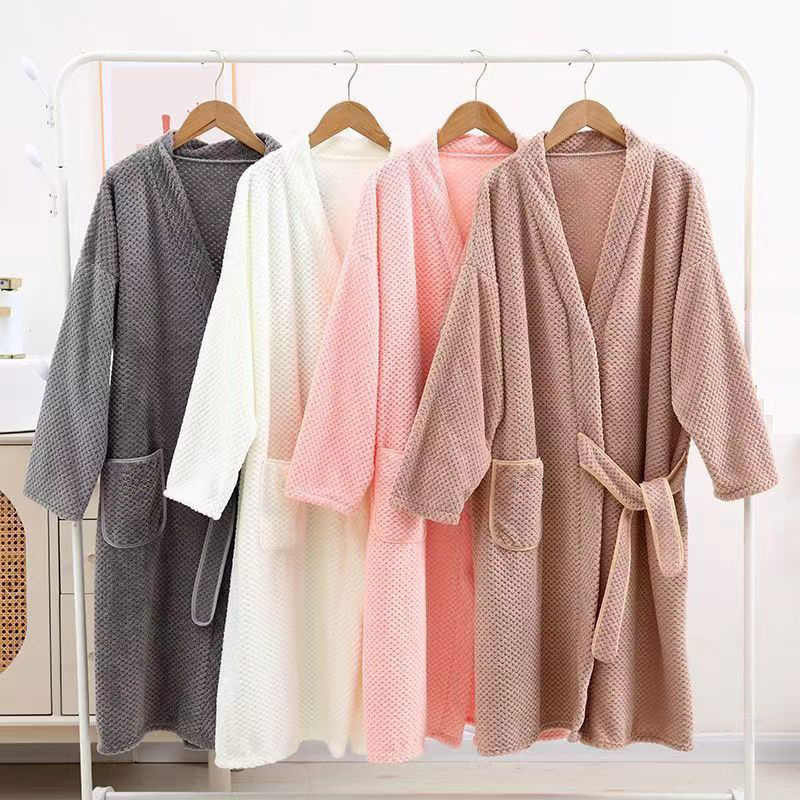 Wearable Bath Skirt Adult Bathrobe Absorbent Hotel Nightgown Long-Sleeved Autumn and Winter Soft Couple Nightgown for Men and Women Bathing Yukata