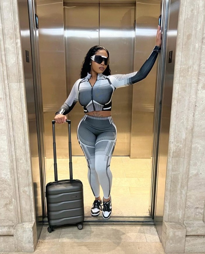 315g Weight Long Sleeve Sleeve Length Spandex, Polyester Fabric Type Pant Co-ord Set Sets Type 2 Pieces Set Quantity Sports Occasion Standing Collar Neckline Sports Function Skinny Fit Type Geometric Pattern Autumn Season Women's Gender Sports Style Sports Women's Sports Geometric Spandex Polyester Pant Co-ord Set Pants Sets 1