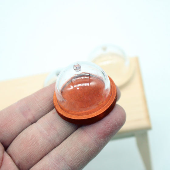 Dollhouse doll house simulation miniature transparent plastic cake cover cake holder mini food play dustproof meal cover