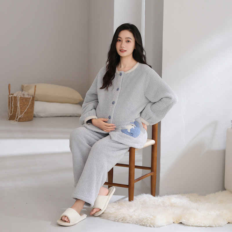 Maternity Pajamas Autumn and Winter Half Velvet Women's Adjustable Large Size Cute Thickeneded Warm Coral Velvet Home Confinement Clothes