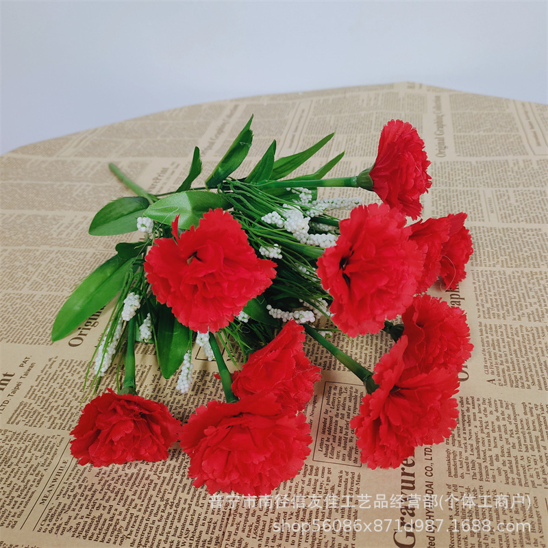 Ramo de simulación de clavel Flores falsas Flores de seda Flores secas Decoración de la sala de estar Decoración de la mesa de comedor Flores decorativas Plástico Día de la madre