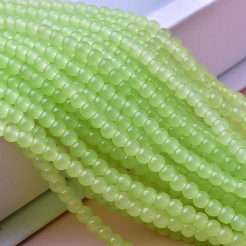 Glass multicoloured round beads