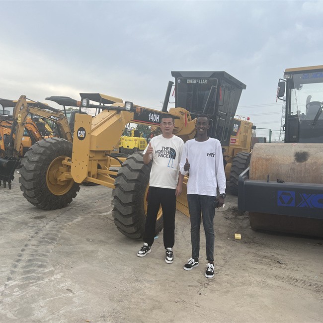 Comercio exterior para encontrar la fuente de fábrica XCMG rodillo vibratorio 16 / 20 / 22 / 26 toneladas rodillo