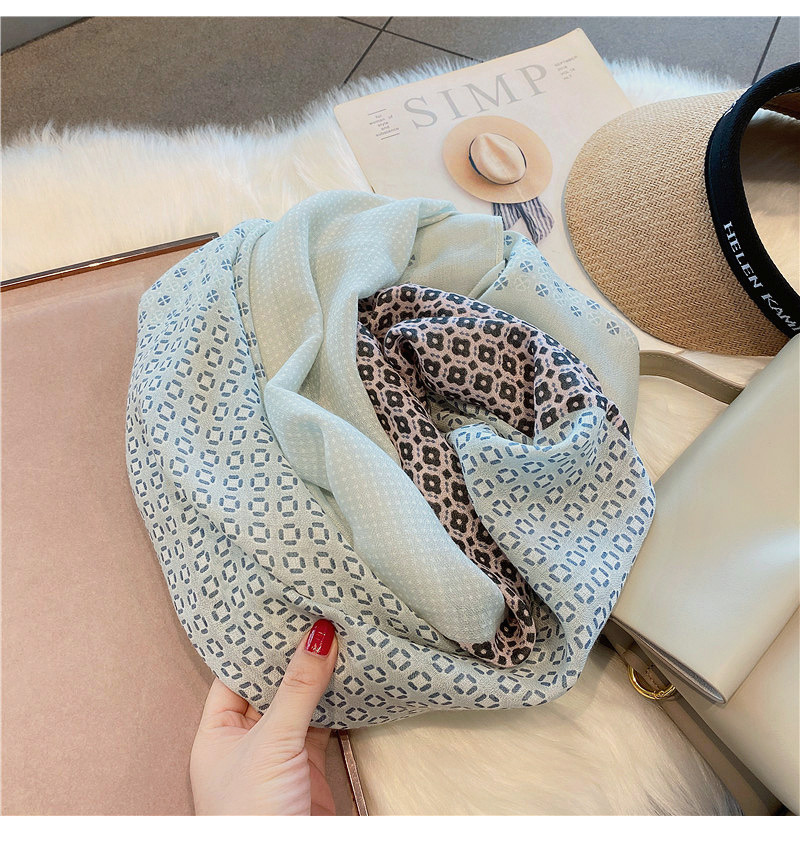 Women's Pastoral Simple Style Printing Polyester Printing Scarf display picture 3