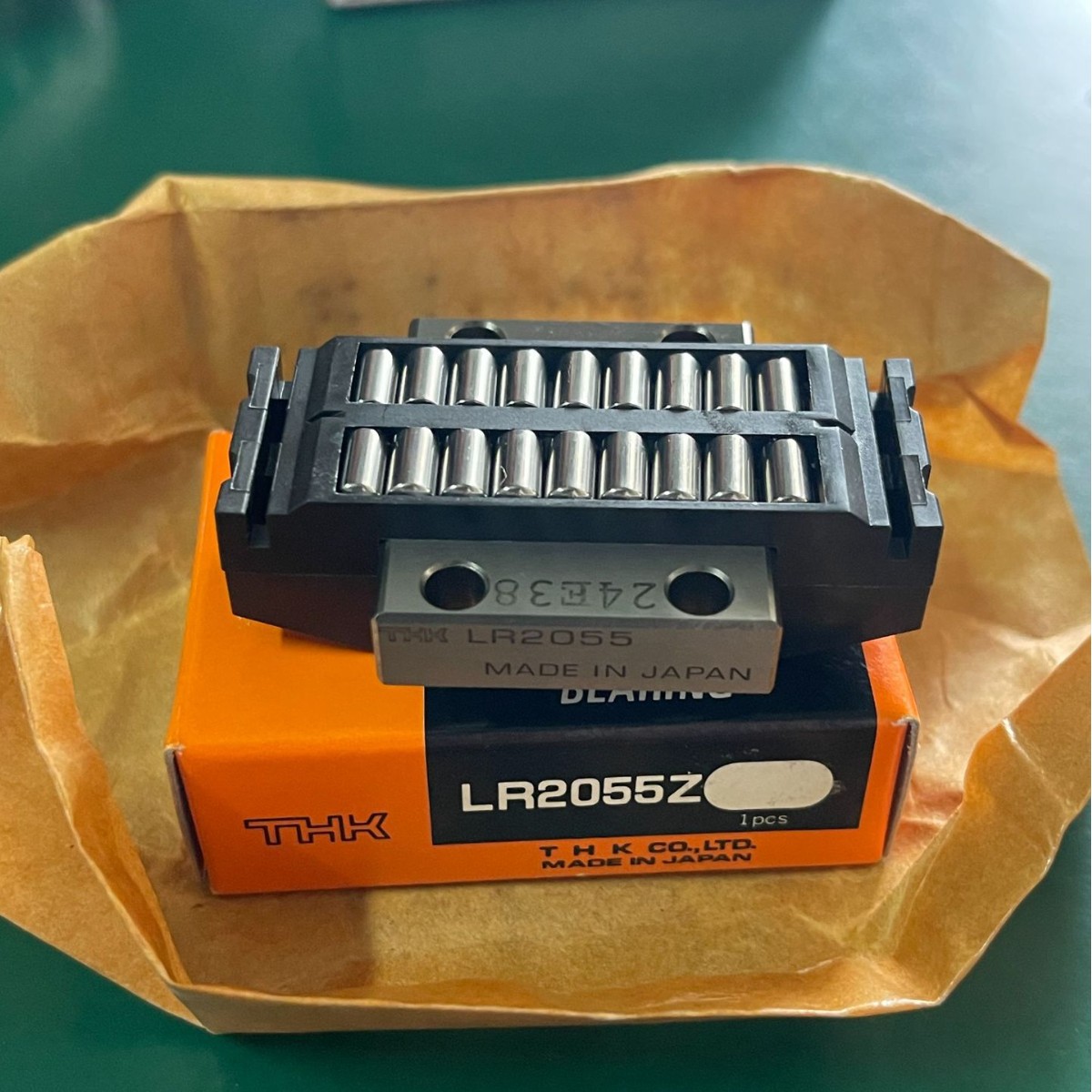 THK LR1547Z LR2055Z LR2565Z LR3275Z LR4095 LR50130 LRA1547Z