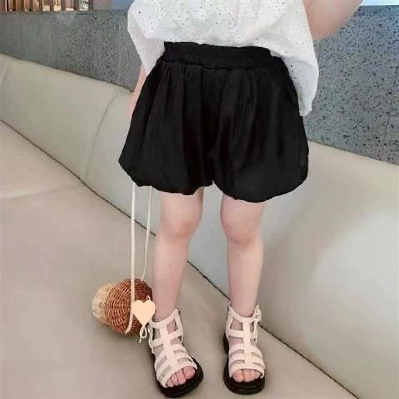 Summer children's shorts, elite trousers, light and thin flashlight