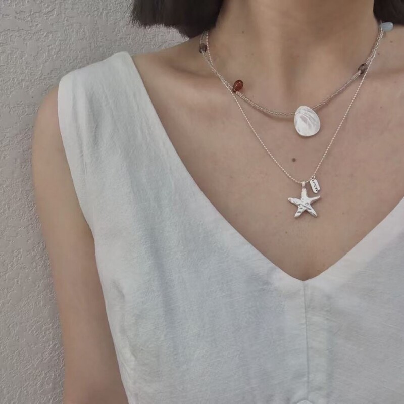 Summer Starfish Shell Necklace for Women, Niche Design, Layered Clavicle Chain, Holiday Style Fashion Necklace Accessory Summer Starfish Shell Necklace for Women, Niche Design, Layered Clavicle Chain, Holiday Style Fashion Necklace Accessory