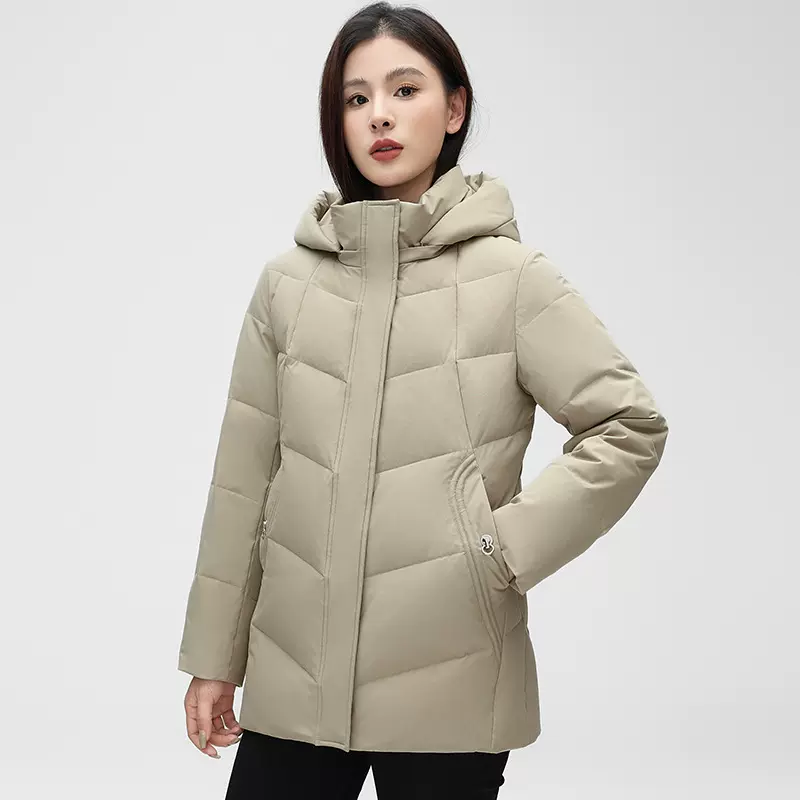 白鸭绒羽绒服女式短款宽松2024新款跨境冬装大码连帽羽绒外套