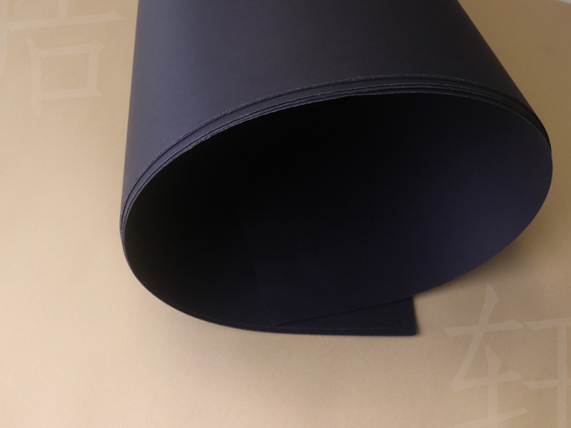 黑卡详情页面4 拷贝