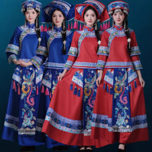 新款苗族服装演出服女民族风长裙广西壮族瑶族舞蹈服刺绣民族服装