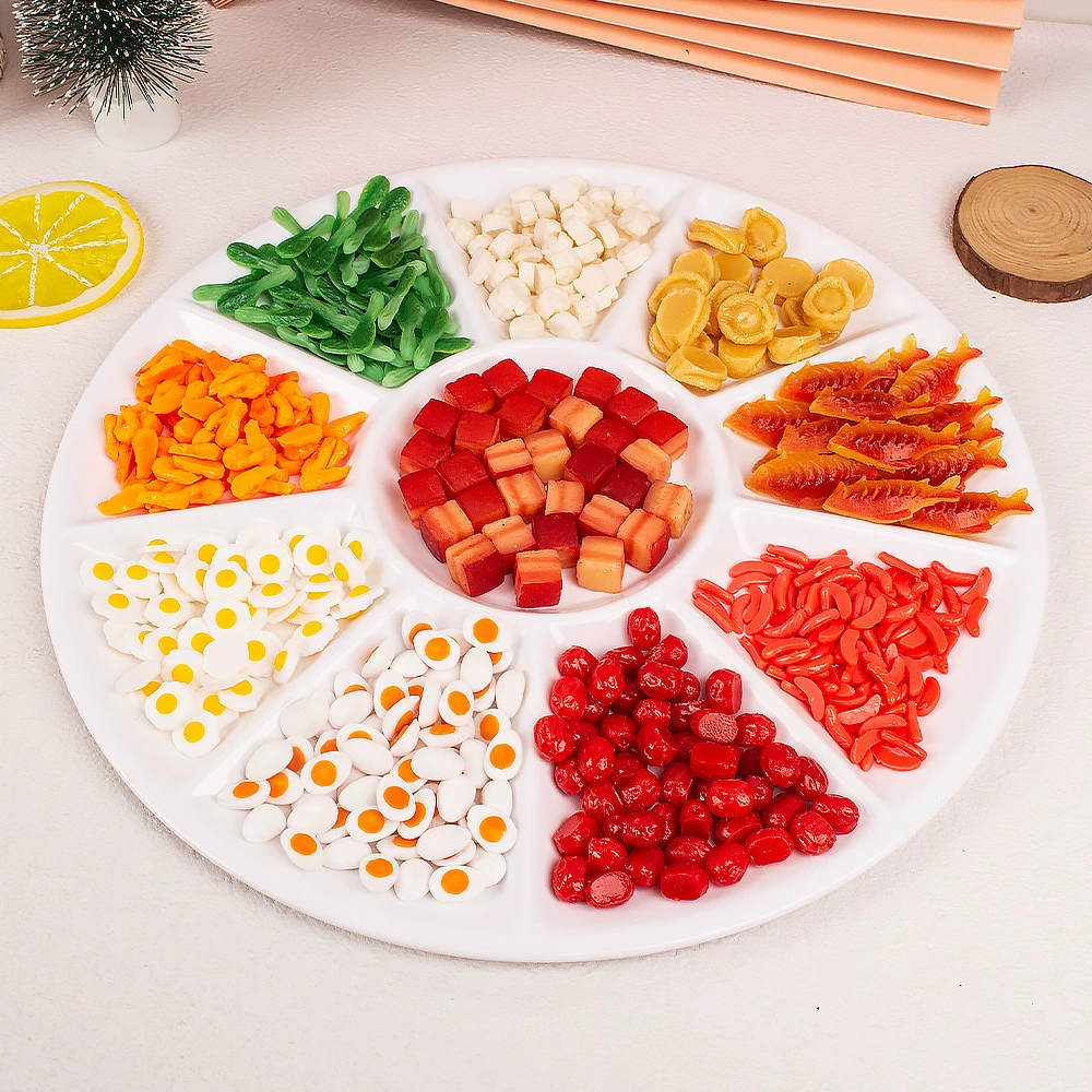 Миниатюрное моделирование еды играть красное мясо