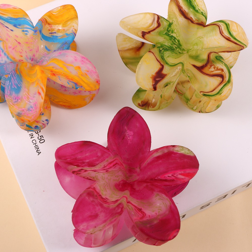 1 Piece Quantity Elegant Lady Women's Plumeria Plastic Hair Claws
