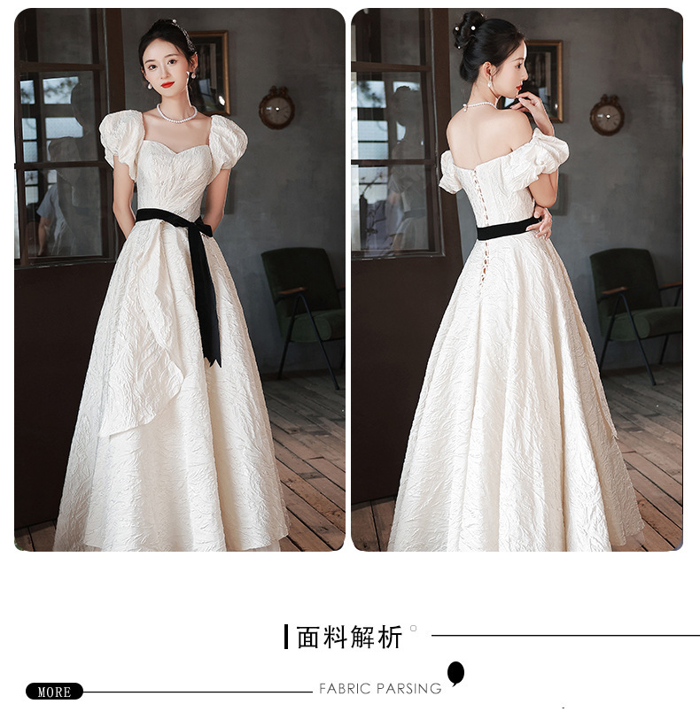 美品✨FOXEY シルク&カシミヤ アンサンブル ビジューネック 美品✨FOXEY シルク&カシミヤ アンサンブル ビジューネック