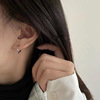 Small earrings, simple and elegant design, internet celebrity