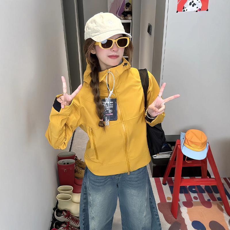 Dopamine Soft Shell Jacket Women's Autumn and Spring Petite Outdoor Windproof and Waterproof Jacket Hiking and Mountaineering Jacket