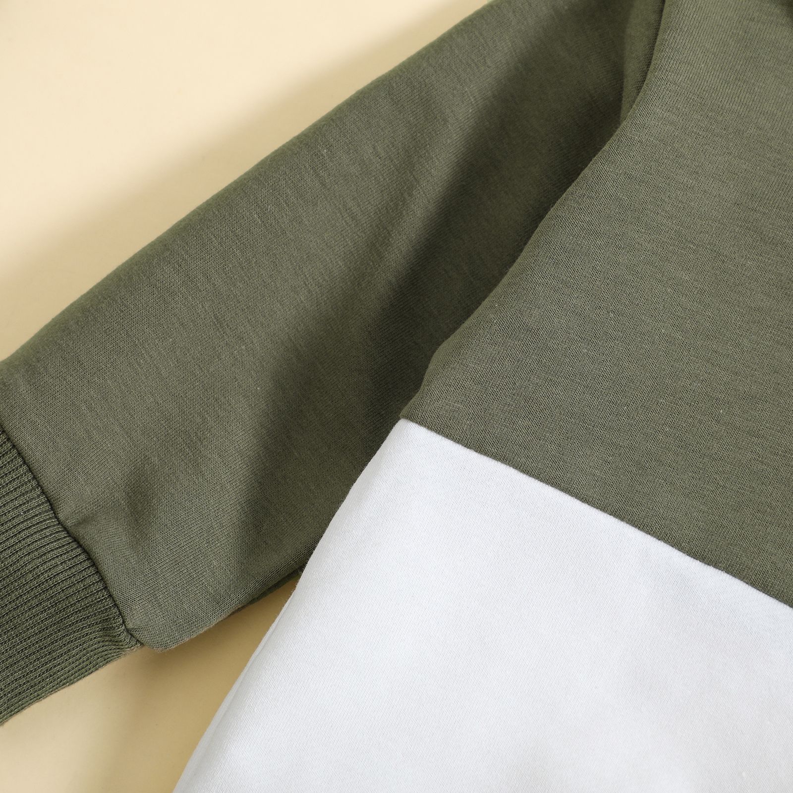 Baby clothing boy's suit Children's new autumn and winter color matching round neck long sleeve pants suit_voghion.com