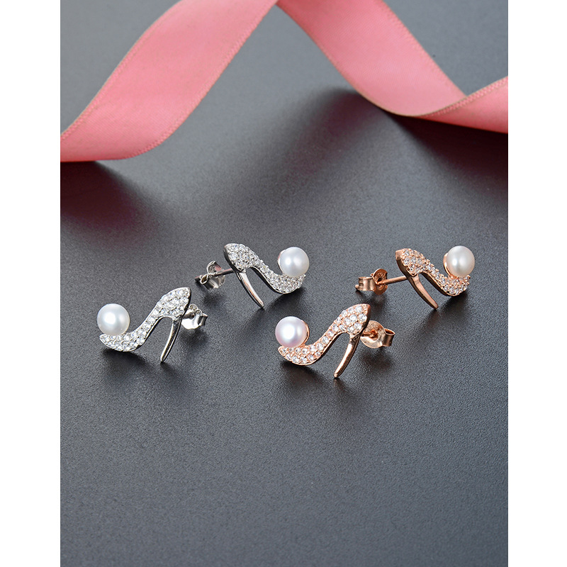 S925 plata esterlina diamante alto talón pendientes de las mujeres Luz lujo nicho diseño de lujo pendientes de perlas de alta calidad