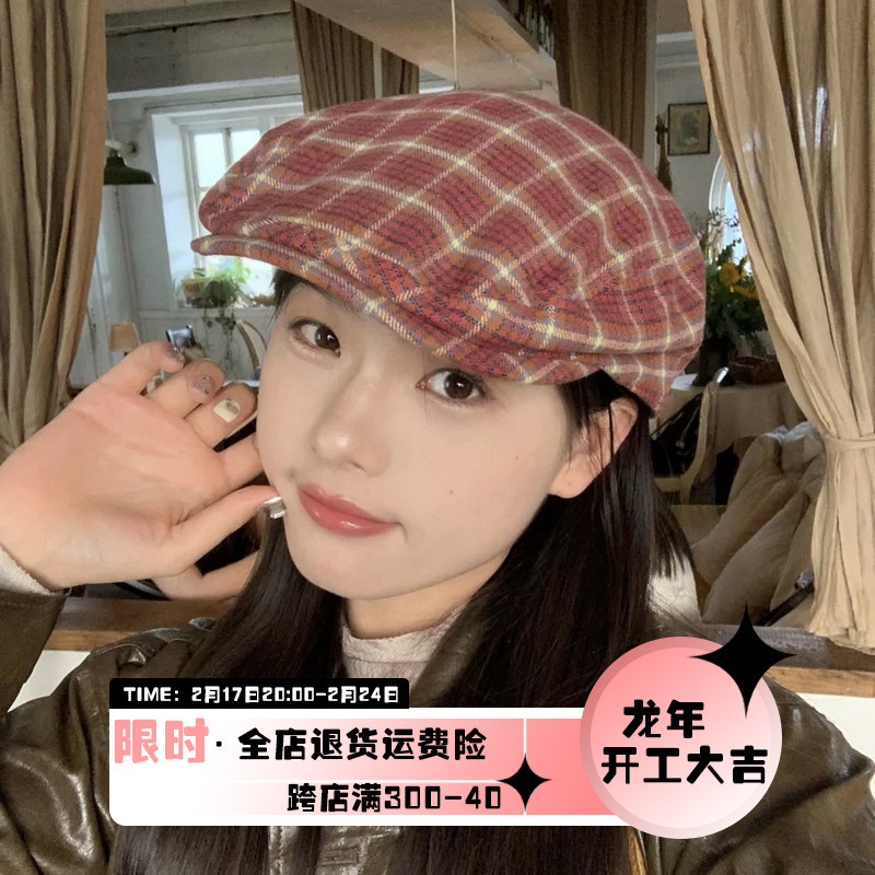 Chen Nainai Retro American Sweet Heart Check Pattern Front-Worn Pilot Cap for Women, Unique and Versatile, Makes Face Look Smaller, Newsboy Hat